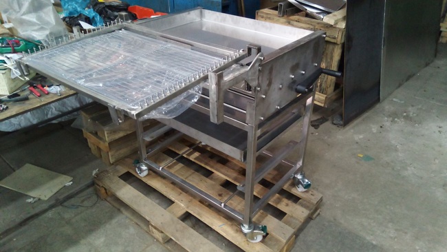 Глазировщик , ванна для нанесения глазури на кондитерские изделия пончики, эклеры и другие