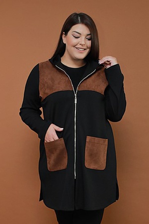 КАРДИГАН ИЗ ЗАМШИ С ДЕТАЛЯМИ