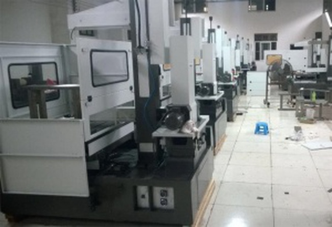Wire EDM Cutting Machine