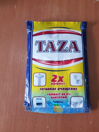 Taza cleaning powder (similar to Comet cleaning powder), weighing 400 grams, in a soft package
