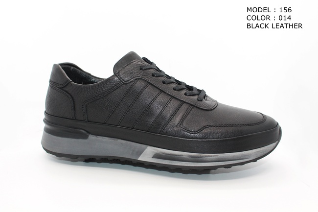 КРОССОВКИ И БОТИНКИ