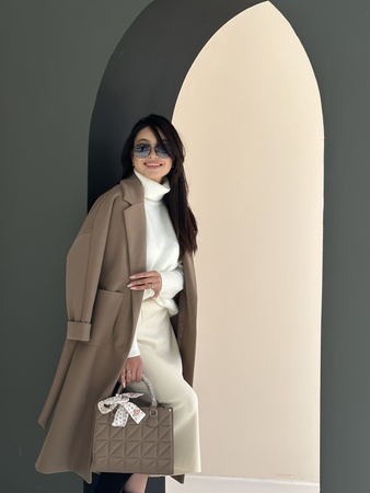 Пальто оверсайз модель