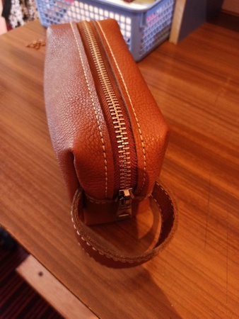 Мужские и Женские ремни ручной работы из Итальянской кожи.