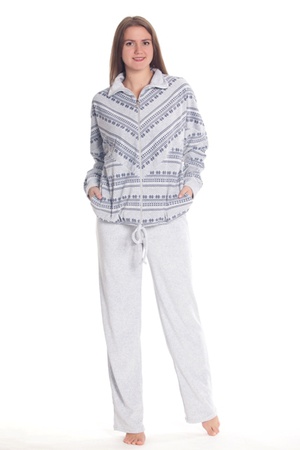 Костюмы женские