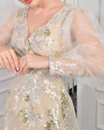 Вечерние платья