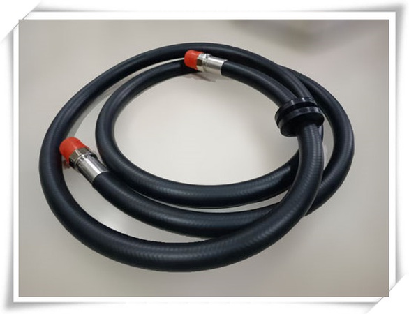 Резиновый шланг для добычи нефти и газа