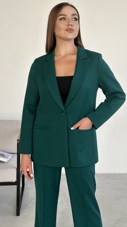 Костюм брючный женский
