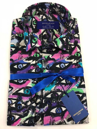 Erkeklerin gömlekleri