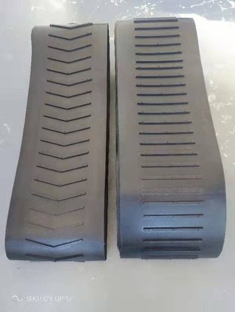 Kauçuk Chevron Konveyör Bant