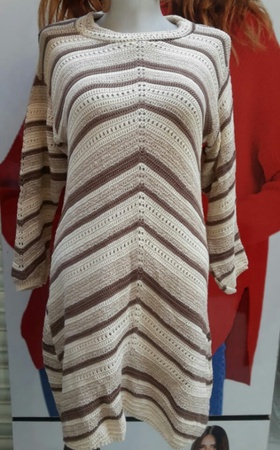 Kazaklar, elbiseler, tunikler, hırkalar