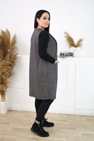 Жилет из трикотажа