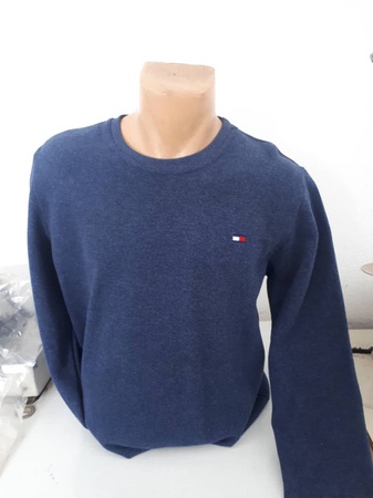 Мужские и женские футболки