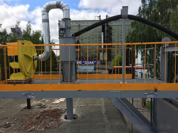 Pneumatic sampler from the manufacturer