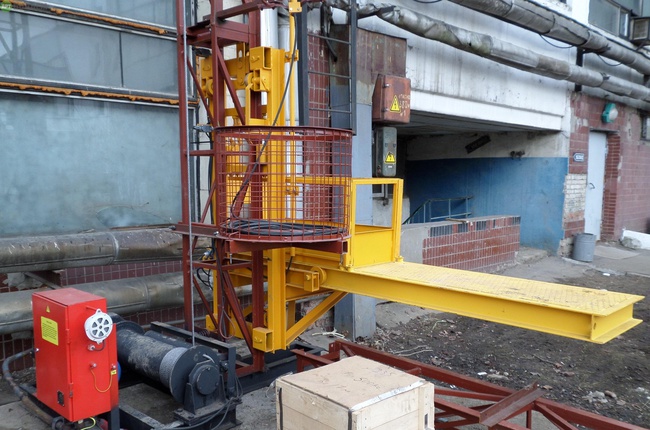 Строительный мачтовый подъемник ПМГ 500 кг