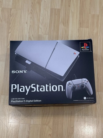 PlayStationm5 Digital Edition (slim)