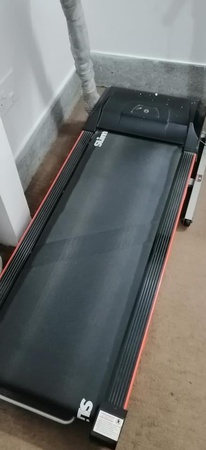 Беговая дорожка - спортивный инвентарь