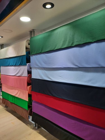 Большой выбор ткани