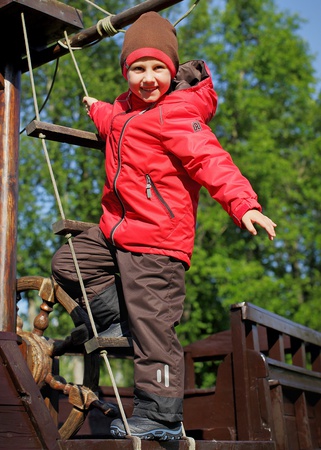 Membran kumaş elbise.