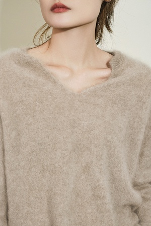 Kaşmir kazak, ağır kaşmir kazak sonbahar kış kadınlarını kucaklamaktan daha sıcaktır