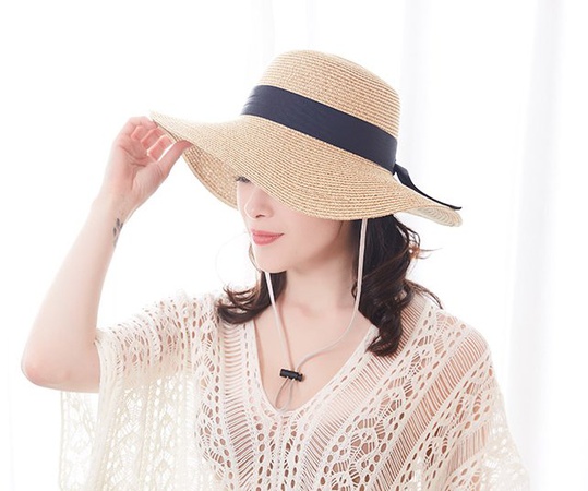 Bayanlar hasır şapka