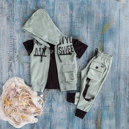 СПОРТИВНЫЙ КОСТЮМ