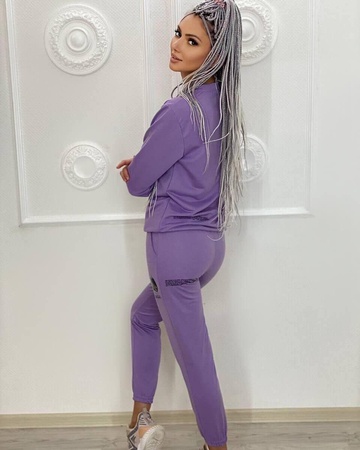 СПОРТИВНЫЙ КОСТЮМ