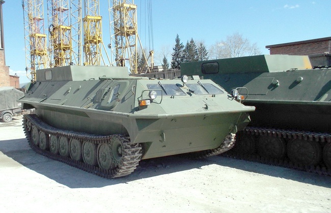 Гусеничный тягач МТЛБу