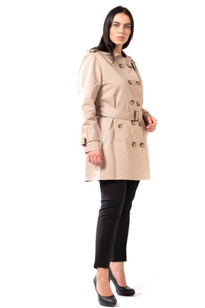 Спортивное пальто больших размеров с поясом