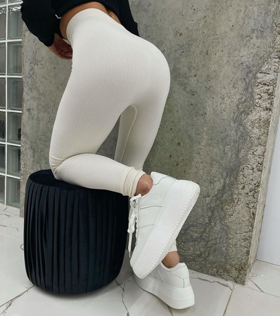 طماق مضلع مع الصوف ❤️