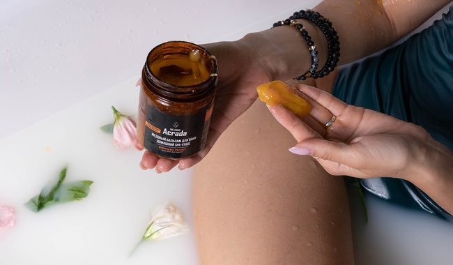 Увлажняющий Медовый SPA-Бальзам для тела и волос Acrada, 200 мл.