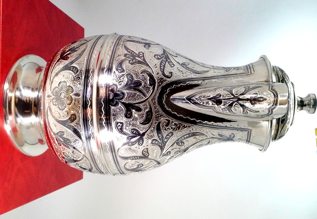 Серебряный кувшин