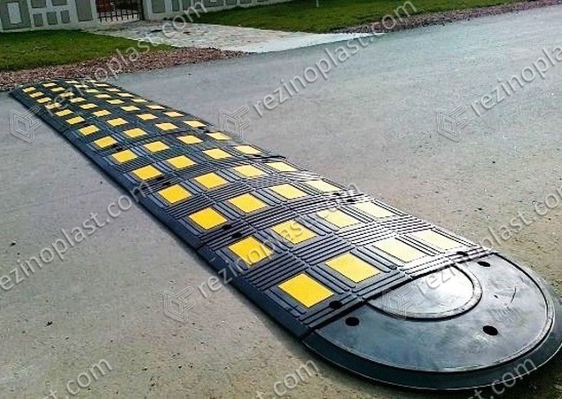 Лежачий полицейский ЛП650 (650х500х52мм)