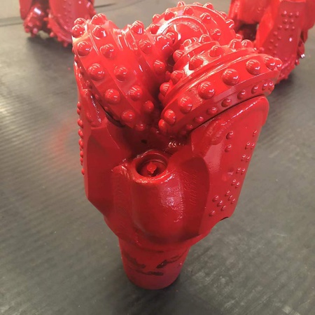 Sert kayalar için 6" IADC637 TCI uç delme tricone bit