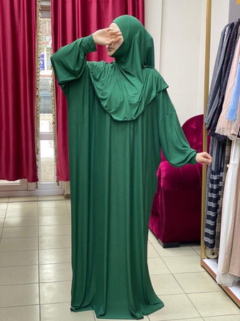 *Намазники*  Полуабайка с Пришитым Платком!🧕🏻 Идеальный вариант для Намаза!🕋 Размер - *Стандартный (42-52)* Цена *11*  Ткань #Калифорния