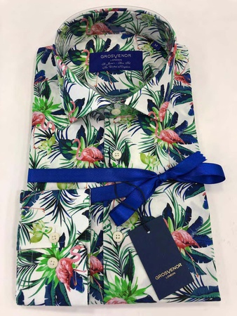 Erkeklerin gömlekleri