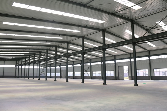 steel warehouse/steel workshop/steel chicken house and other steel project buildings
