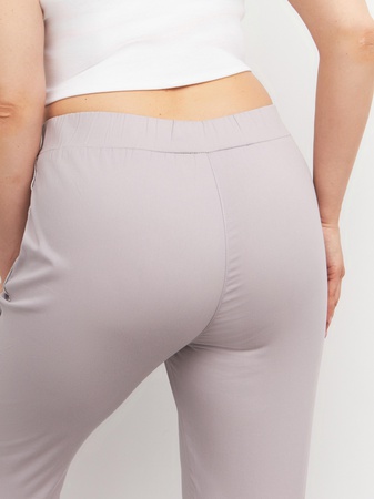 Брюки классические зауженные на резинке