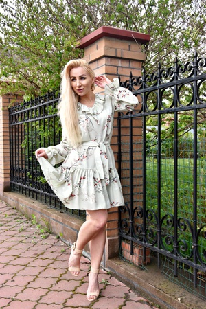 Платье женское