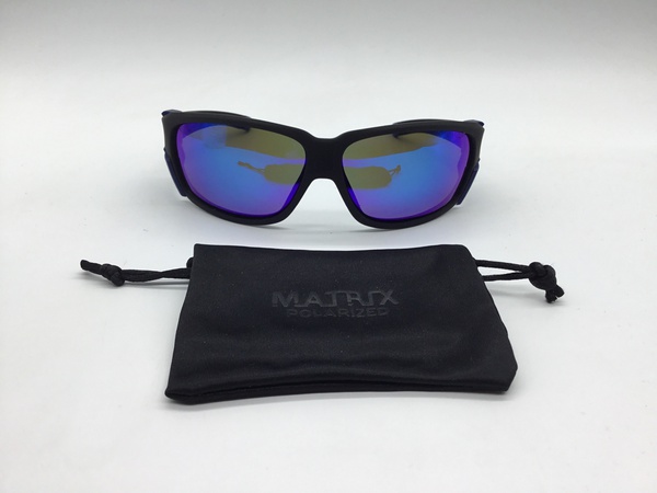 Солнцезащитные очки Бренд: Matrix