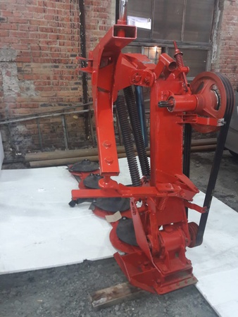 Косилка ротационная навесная КРН 2.1