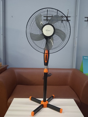 Напольный вентилятор