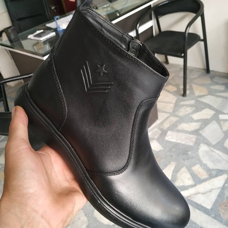 Erkek ayakkabıları satıyorum. Üretim Türkiye.