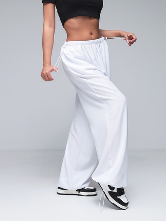 Штаны оверсайз спортивные