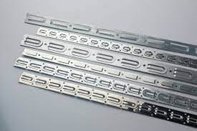 Elektrik bantları, Sabitleme kelepçeleri