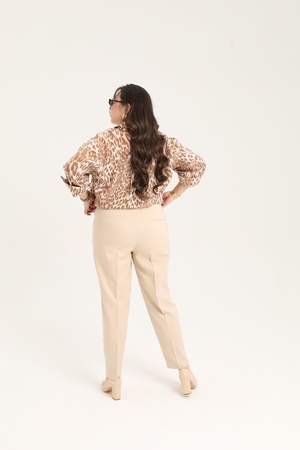 Классические брюки больших размеров