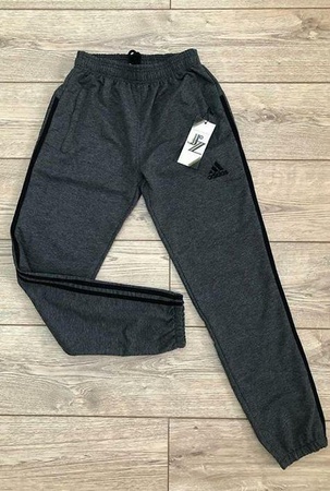 Спортивные брюки