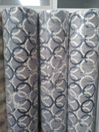 Kaymaz tabanlı jel halı