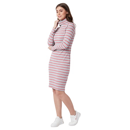 ÖRME YÜKSEK YAKA ELBİSE