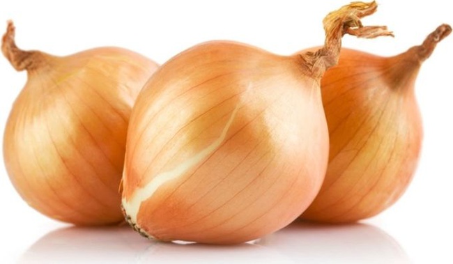 Лук репчатый свежий