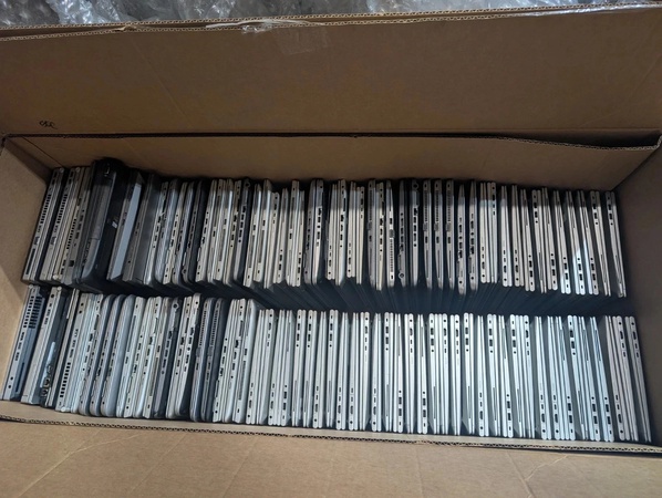 WTS Lot of 1000x HP EliteBook 845 G8 14" 1920x1080 AMD Ryzen 5 PRO 16GB 256GB